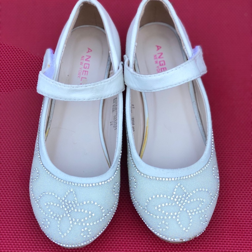 White girls dress shoes